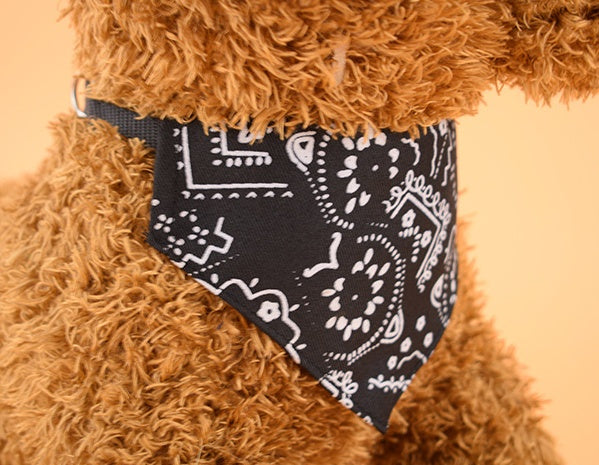 Adjustable Polka Dot Pet Bandana Bib Collar – Soft Printed Polyester Scarf for Dogs & Cats