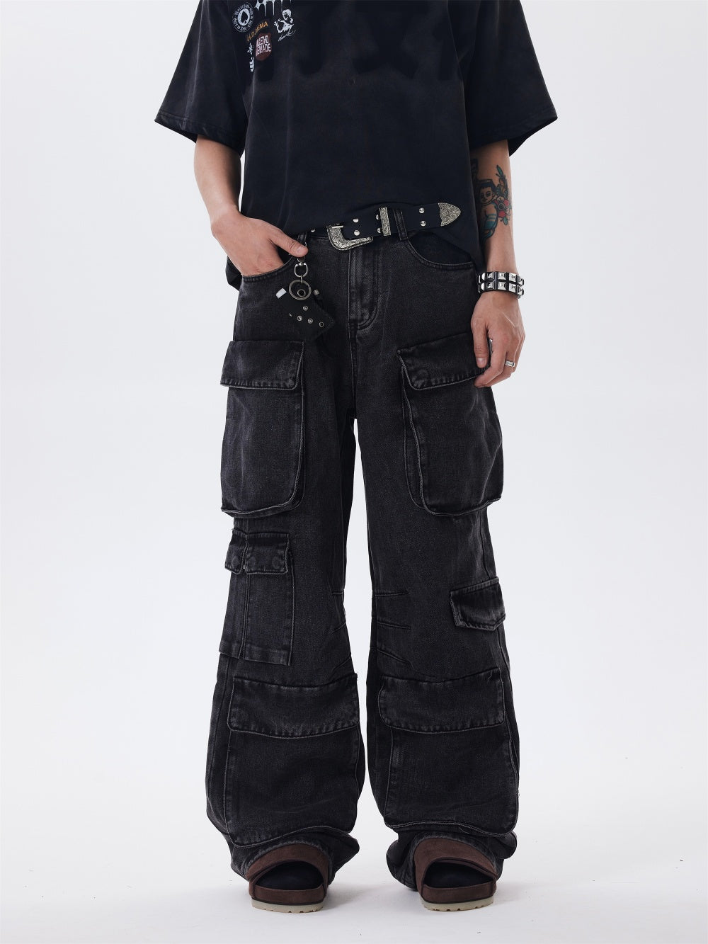 Mid-Waist Black Straight Denim Jeans