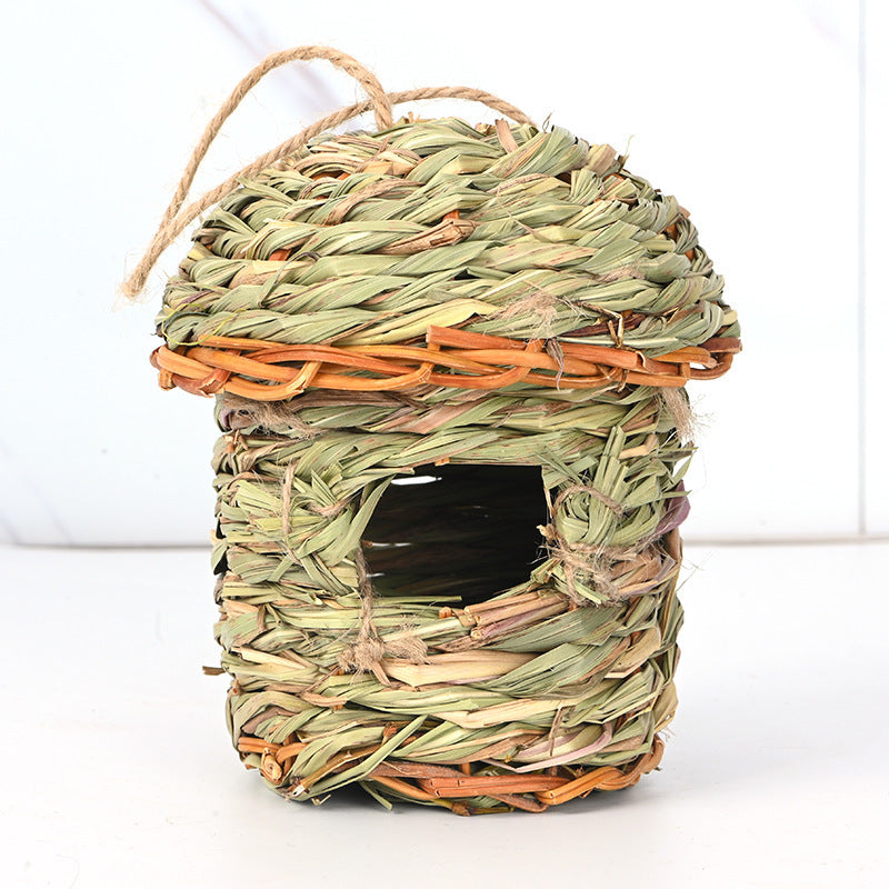 Handcrafted Natural Bird Nest - Eco-Friendly Mountain Grass Shelter
