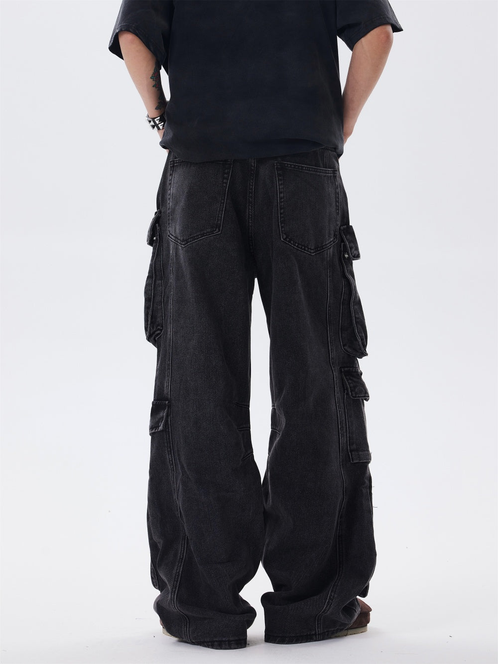 Mid-Waist Black Straight Denim Jeans