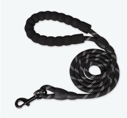Durable Nylon Dog Leash – Multiple Sizes & Colors for Ultimate Control and Comfort