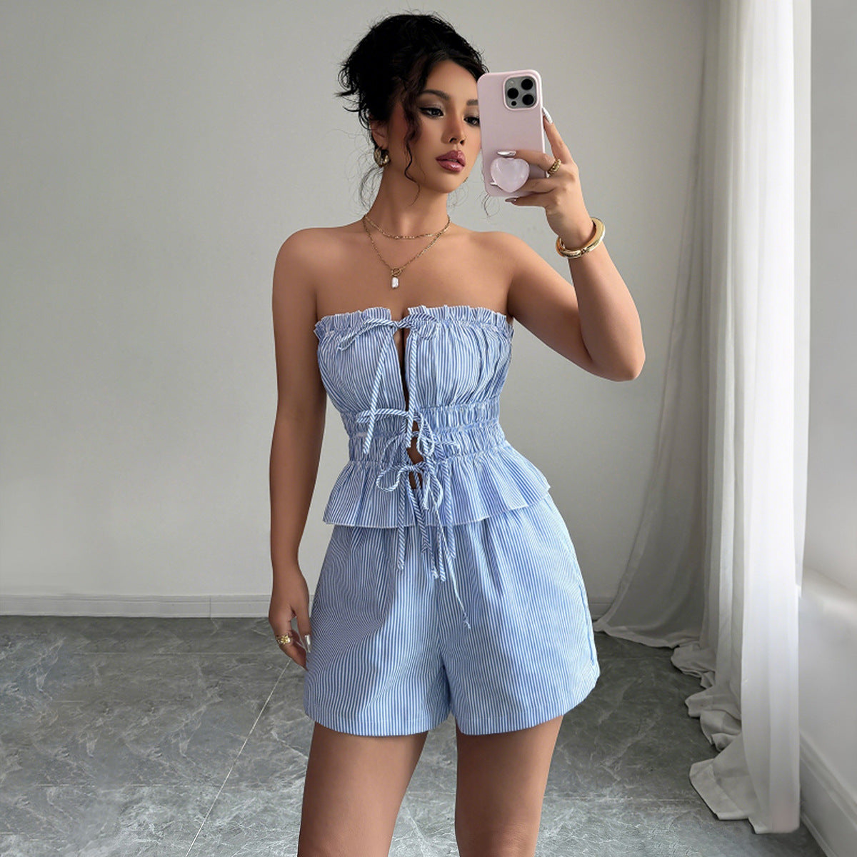 Women’s Striped Plaid Two-Piece Set – Lace-Up Sleeveless Top & Matching Shorts