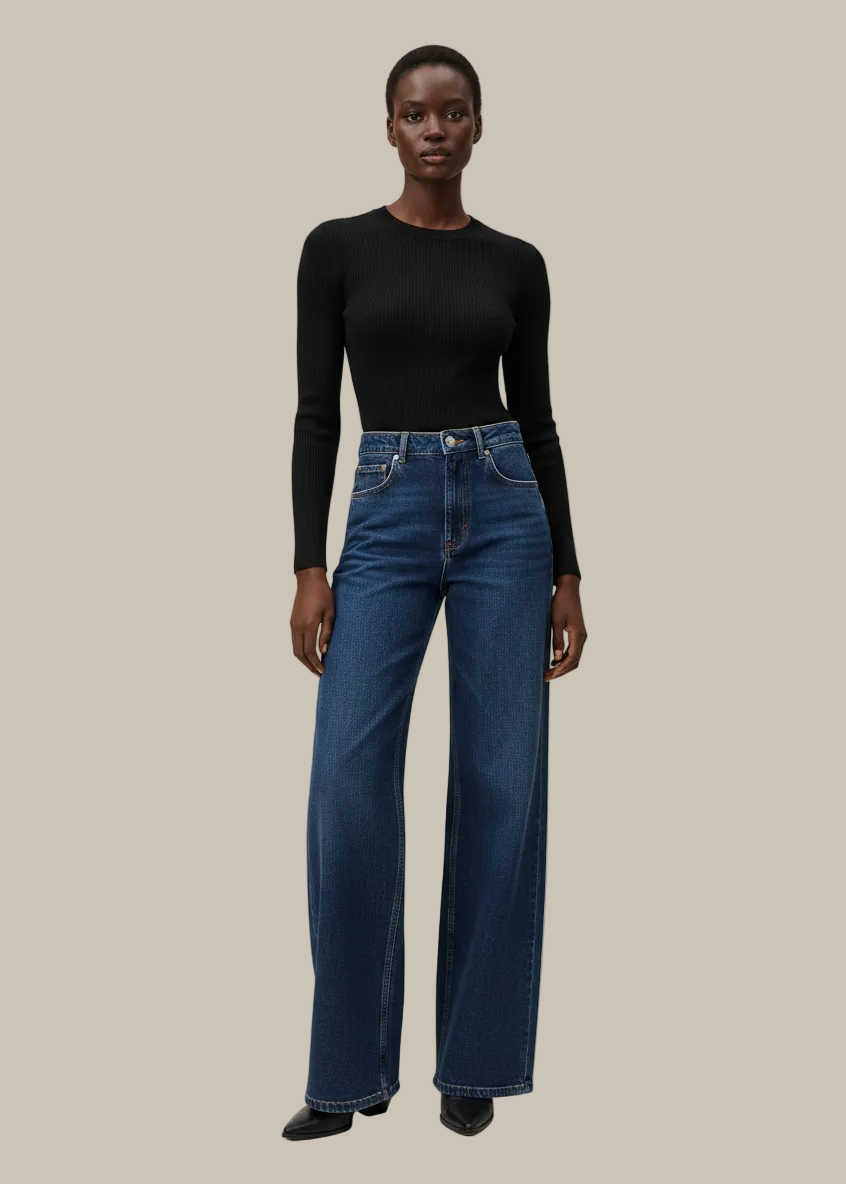 The Dark Indigo Commuter Jeans